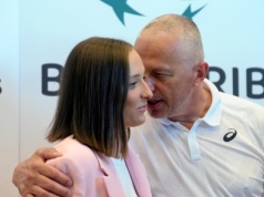 Zaskoczyła. Słowa Świątek o ojcu niosą się po świecie