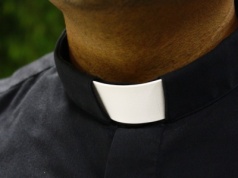 Incydent z udziałem prezydenta w USA. Przebieraniec zakłócił mszę w „Amerykańskiej Częstochowie”