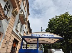 Dziś komunikacja w Krakowie za darmo — krótka ulga po zmianach w biletach