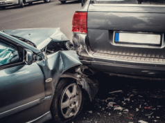 Doszczętnie zniszczone! Straszny wypadek na S8. Korek na kilka kilometrów