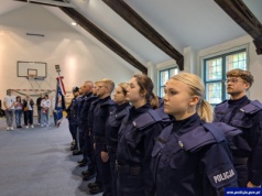 Ponad 3,5 tys. policjantów na Warmii i Mazurach. "Zainteresowanie służbą rośnie" [ZDJĘCIA]