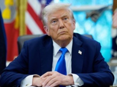 Donald Trump wywołał zamieszanie. W przemówieniu pomyli dwa kraje