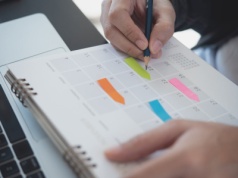 Duża zmiana w kalendarzu. To pierwszy rok z dodatkowym dniem wolnym od pracy. Co z Wszystkich Świętych?