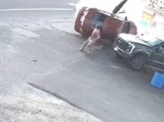 O krok od tragedii na stacji benzynowej. Groźną sytuację nagrały kamery