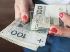 Dobra wiadomość dla seniorów opiekujących się bliskimi. Szykuje się nowe świadczenie