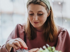 Skłonność do tycia to nie tylko kwestia genów. Tak "zaprogramujesz" organizm na spalanie tłuszczu