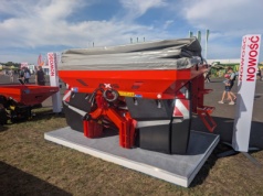 Rozsiewacz Rauch Axis 25, czyli światowa premiera w Bednarach. Ale dlaczego?