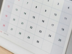 "Masz czas do 30 września, bo przepadnie". Sprawdzamy, jak to jest z zaległym urlopem