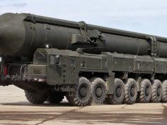 Putin deklaruje przestrzeganie traktatu o broni jądrowej START