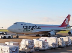 Amsterdam: Sierpień lepszy niż przed rokiem, ale spada cargo