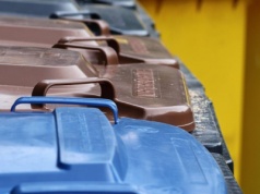 Kolejny pojemnik lub worek do segregacji. Musisz kupić, albo słono zapłacisz