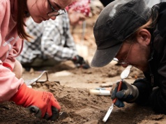 Budowali nowy szlak turystyczny. Odkryli groby sprzed tysiąca lat