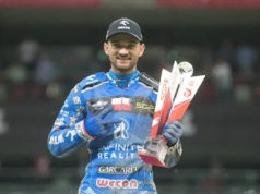 Poruszająca historia młodego sportowca. Bartosz Zmarzlik mistrzem nie tylko na torze