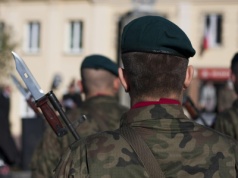 Polacy na emigracji wezwani do wojska