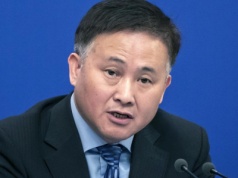 Szef PBOC: decyzje w sprawie stóp procentowych zależą od krajowych priorytetów