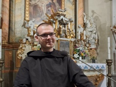 Zakonnik z Krakowa uznany za więźnia politycznego na Białorusi