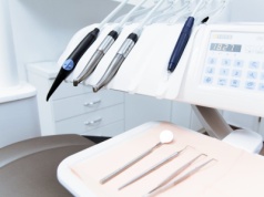 Paweł Barucha ponownie na czele Rady ds. Rozwoju Stomatologii