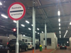 Polska otwiera granicę z Białorusią