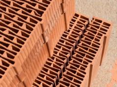 Materiały budowlane pod lupą. Rząd zaostrzy zasady sprzedaży w sieci