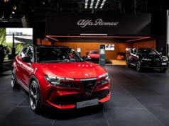 Alfa Romeo na Salonie Samochodowym w Lyonie 2025. Włoski sportowy charakter i elegancja w centrum uwagi