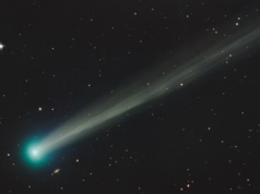 C/2025 R2 (SWAN) to nowa kometa. Czy zobaczymy ją gołym okiem?