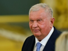 Amerykanie kupieni za 4,6 mld dolarów? Exxon dogadał się z Rosnieftem