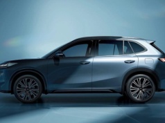 Duży SUV Geely już w Polsce. Ofertą miażdży Toyotę RAV4