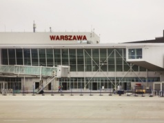 Koszmar na Lotnisku Chopina w Warszawie! Pasażerowie uziemieni od 14 godzin