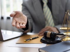 Rząd chce powołać rzecznika pracownika