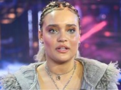 Sara James o hejcie w sieci. "Komentowanie ciała niepełnoletniej jest OBRZYDLIWE"