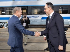 Donald Tusk odkrył karty. "To jest naszą obsesją. Nie zawahamy się". W tle wielkie inwestycje