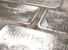 Kontrast w wynikach KGHM: miedź spada, srebro rośnie