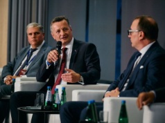 Prezes PGL: Lotnictwo przyszłości będzie bardziej zautomatyzowane