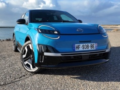 Nissan Micra świetnie wygląda i jeździ. Zużycie 12,9 kWh robi wrażenie