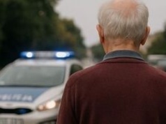 Dzięki reakcji kierowcy odnaleziono zagubionego 73-latka w Lubartowie