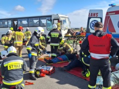 Ćwiczenia służb na budowanej obwodnicy Bielska Podlaskiego