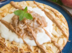 Pieczony omlet szarlotkowy