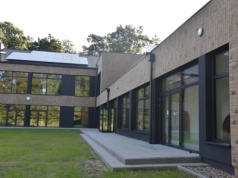 O nowej szkole w Janczewie marzyła cała gmina. I jest, uczy się tam 117 dzieci (ZDJĘCIA)