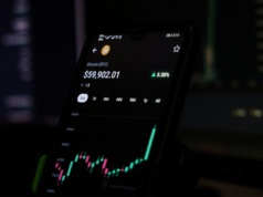 Młodzi Polacy stawiają na kryptowaluty. "To bunt pokoleniowy"