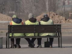 Cztery dni pracy zamiast pięciu? Polacy martwią się o skutki zmian