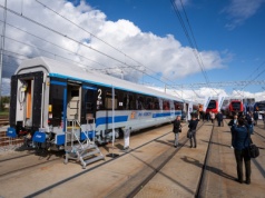 PKP Intercity: Nowy wagon H. Cegielski wymaga poprawek