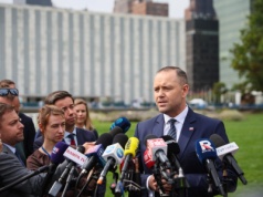 Karol Nawrocki w USA: publiczna zmiana stanowiska Trumpa wobec Rosji – dobra informacja dla Polski