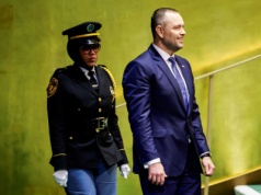 Kulisy spotkania z Nawrockim. "Zrobił duże oczy, był zaskoczony"