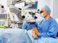 Niewiarygodna operacja. Lekarze wszczepili ząb do oka