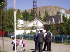 W Kirgistanie rosyjski pozostanie językiem oficjalnym