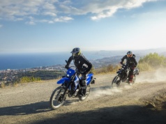 Yamaha WR125R 2026. Pierwszy krok do wielkiej przygody