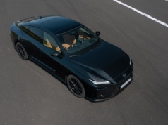 Nowa limuzyna już w Polsce. Lexus zaskoczył promocją