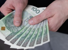 Ci Polacy muszą pamiętać o tym dokumencie. Bez niego ZUS wstrzyma świadczenie