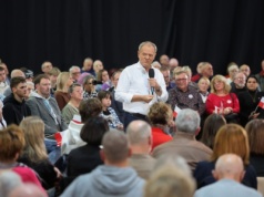 Ona naprawdę to powiedziała! Komiczna scena z udziałem Tuska