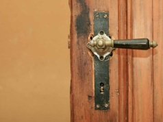 Dopłaty do drzwi zewnętrznych. Sprawdź, czy możesz skorzystać